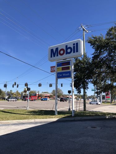 3270 53rd Ave E, Bradenton, FL 34203
